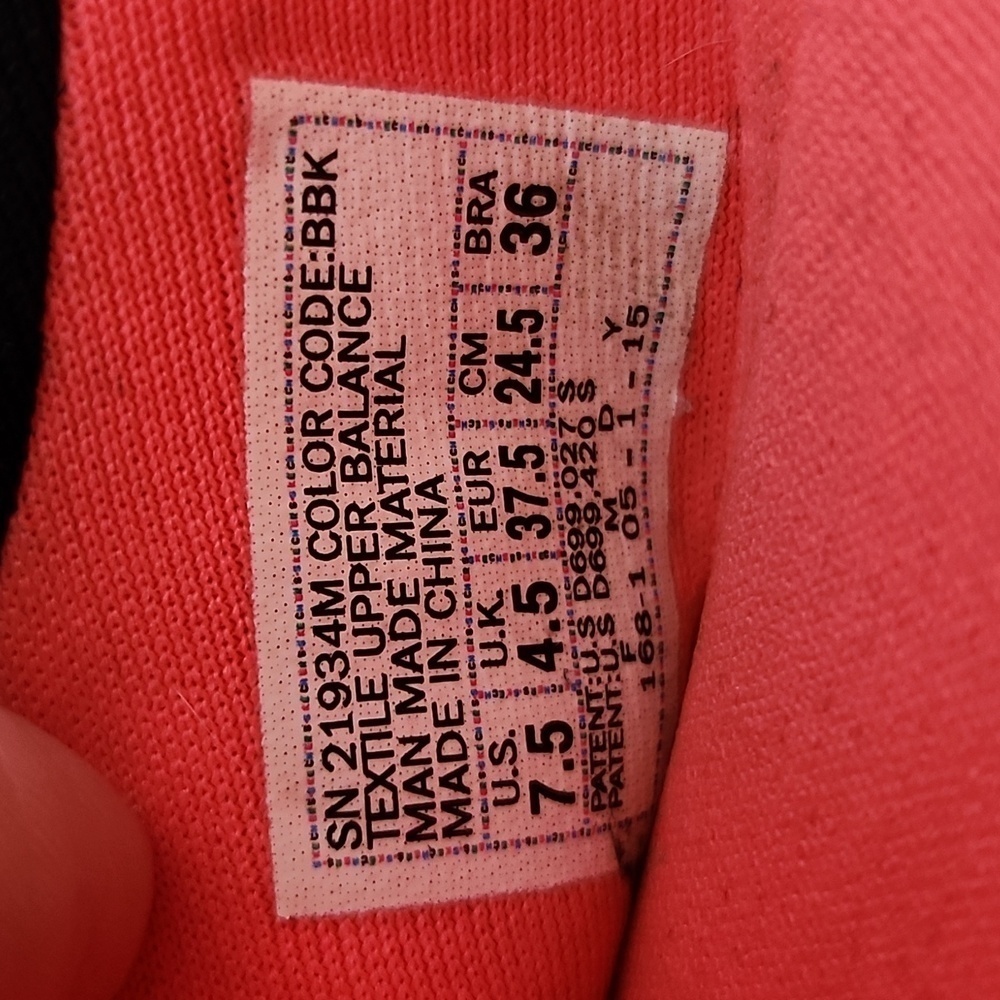 Sketchers Walk memory foam slip-on sneakers - Picture 8 of 8